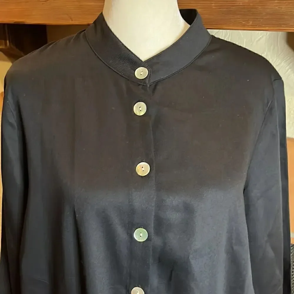 Soft Surroundings black mandarin collar, button up swing blouse, M!